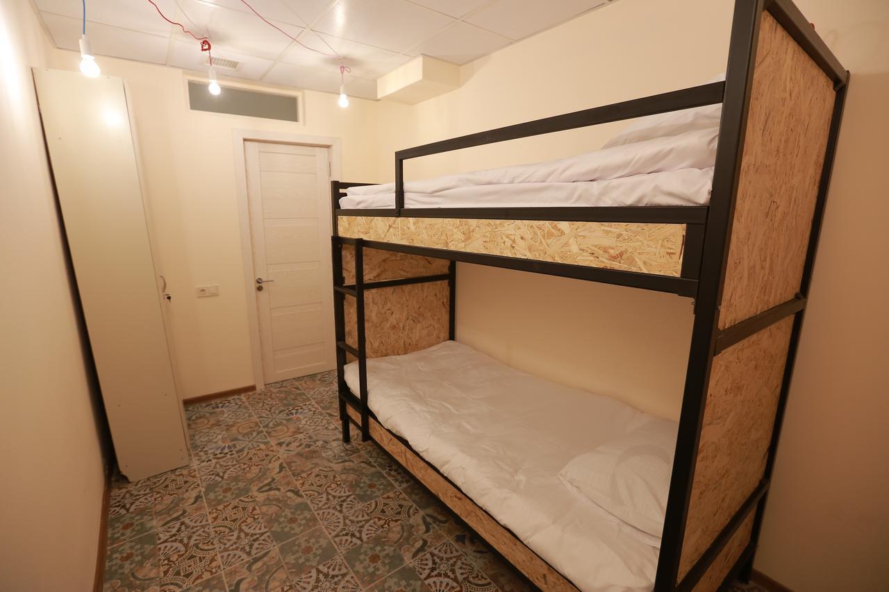 Midtown Hotel & Hostel Tbilisi Bagian luar foto